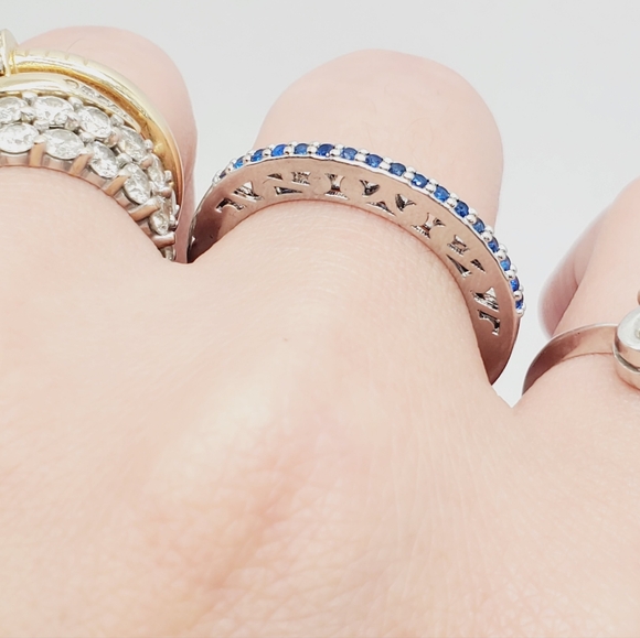 Blue Design Band - Picture 5 of 6